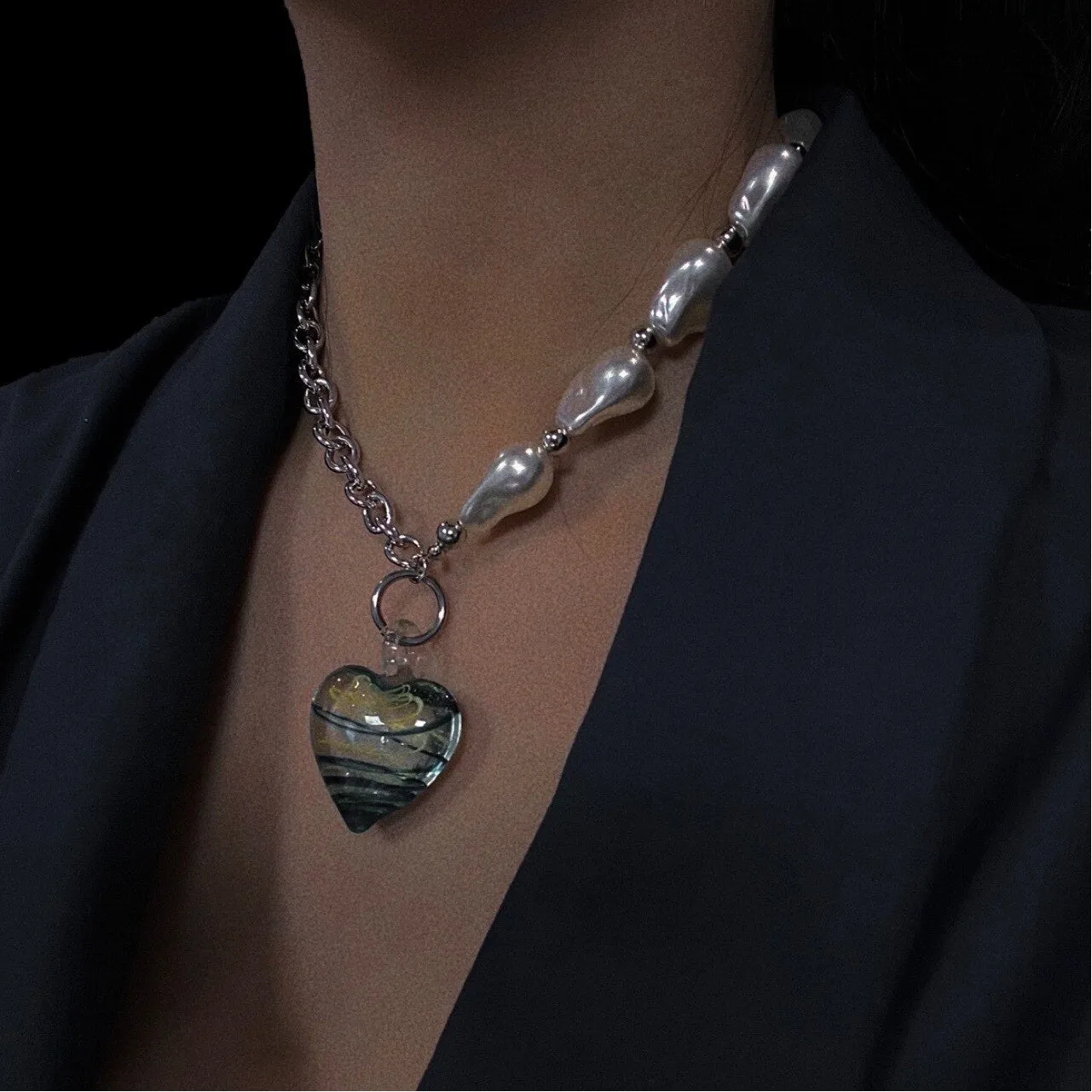 2021 Fashion Irregular Imitation Pearl Splicing Chain Necklaces Trendy Hip hop Jewelry Clear Glass Green Heart Pendant Collares
