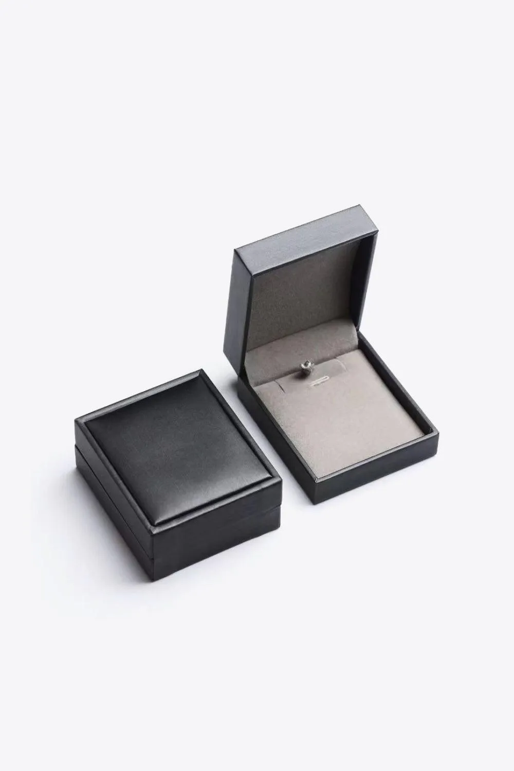 Classic 1 Carat Moissanite Gold / Platinum-Plated Necklace