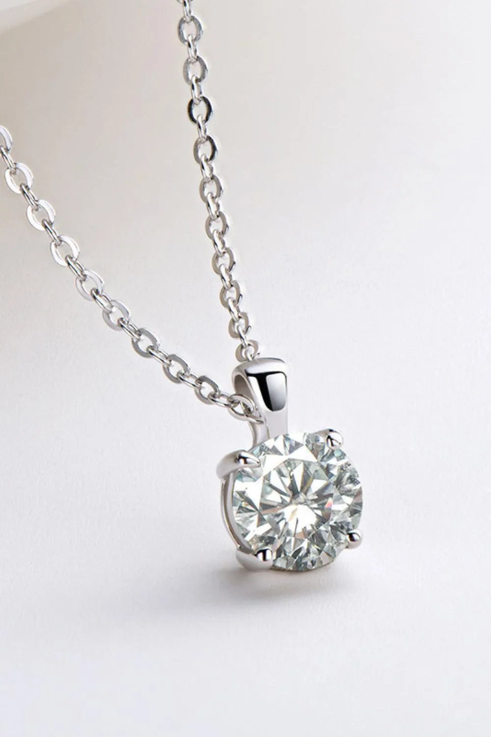 Classic 1 Carat Moissanite Gold / Platinum-Plated Necklace