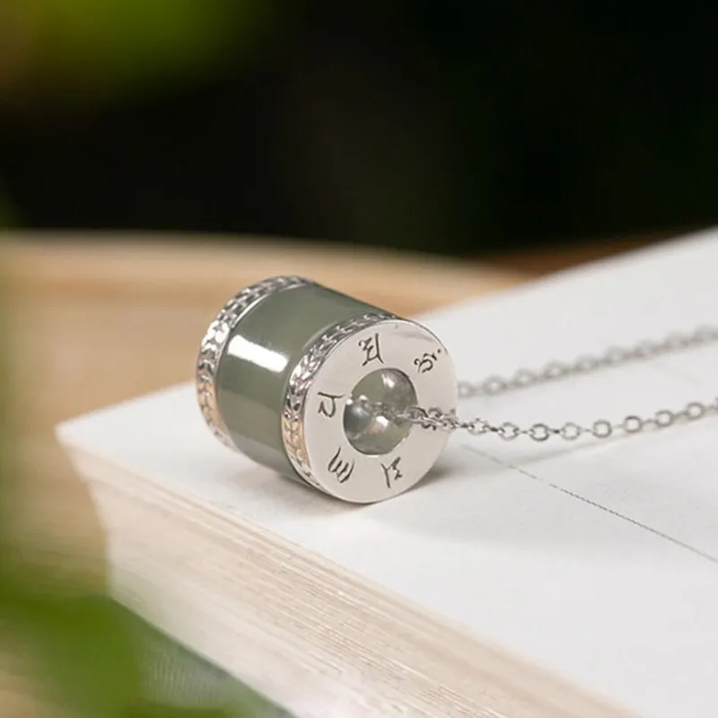 Classic Design Natural Hetian Jasper Cylinder Silver Pendant Ladies Necklace
