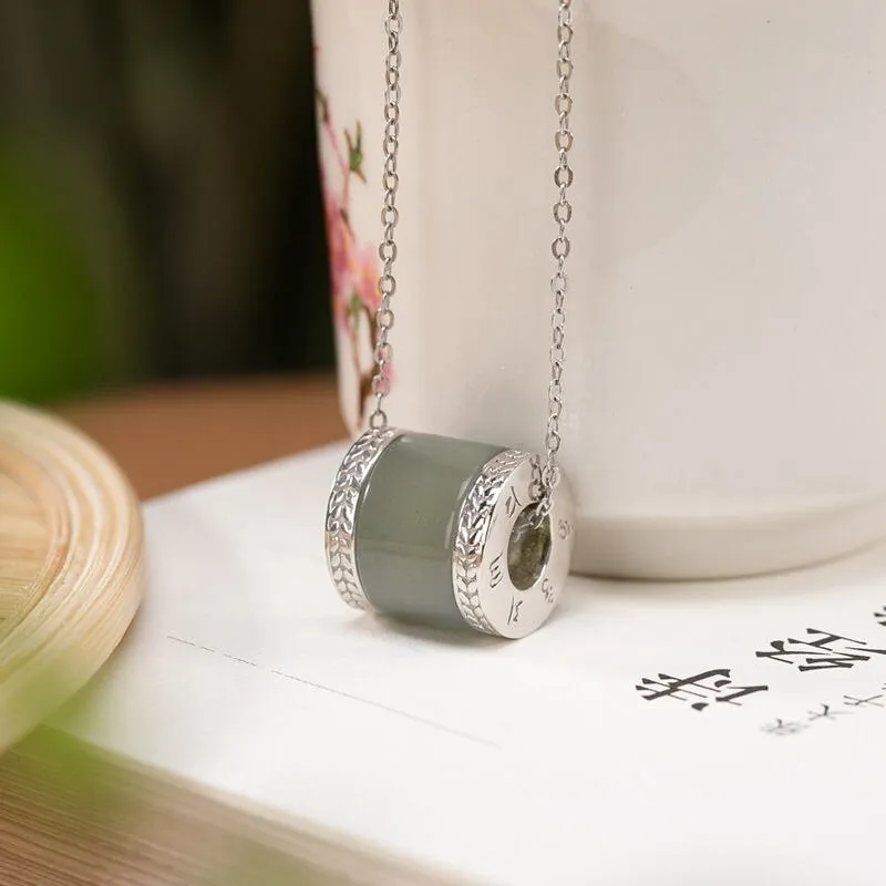 Classic Design Natural Hetian Jasper Cylinder Silver Pendant Ladies Necklace