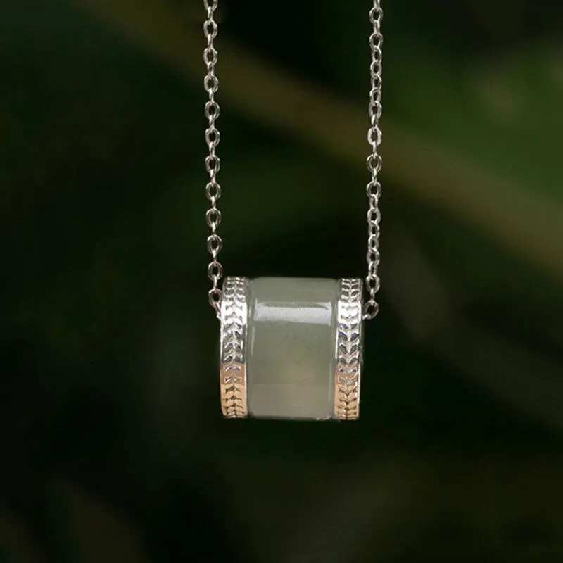 Classic Design Natural Hetian Jasper Cylinder Silver Pendant Ladies Necklace