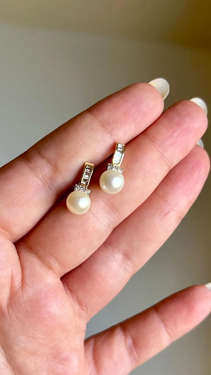 Diamond & Pearl Earrings