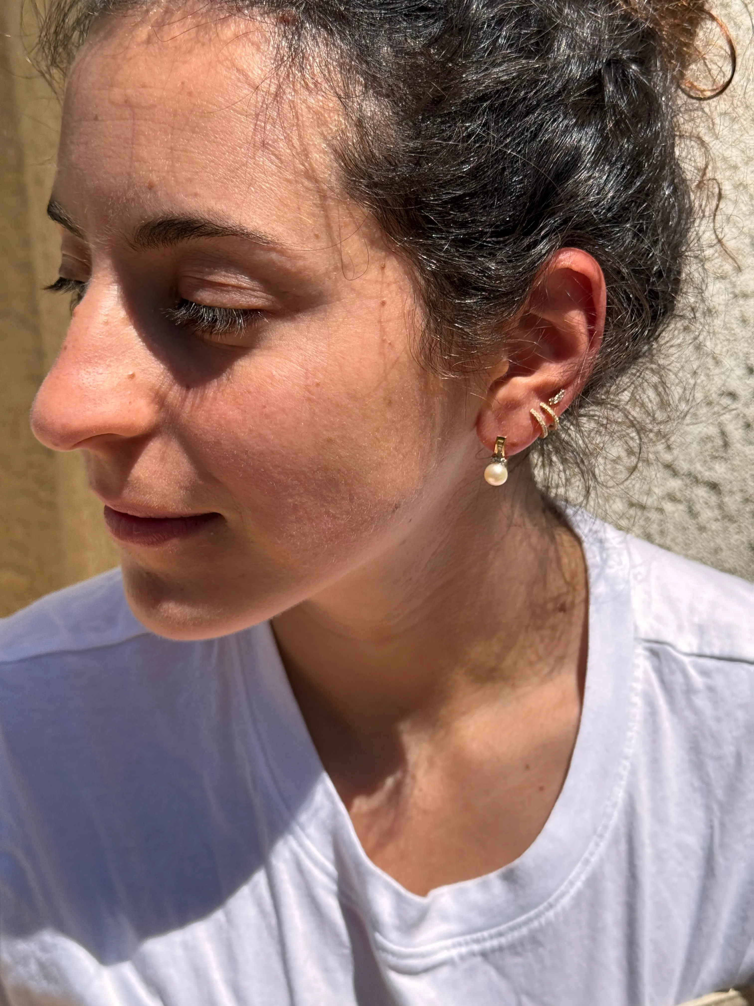 Diamond & Pearl Earrings