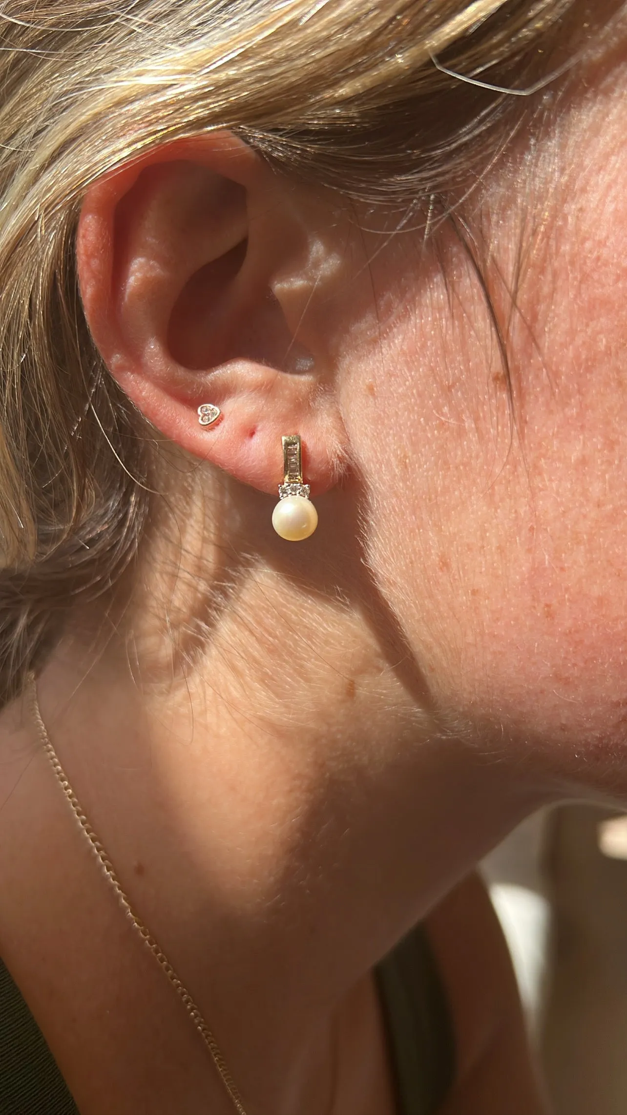 Diamond & Pearl Earrings
