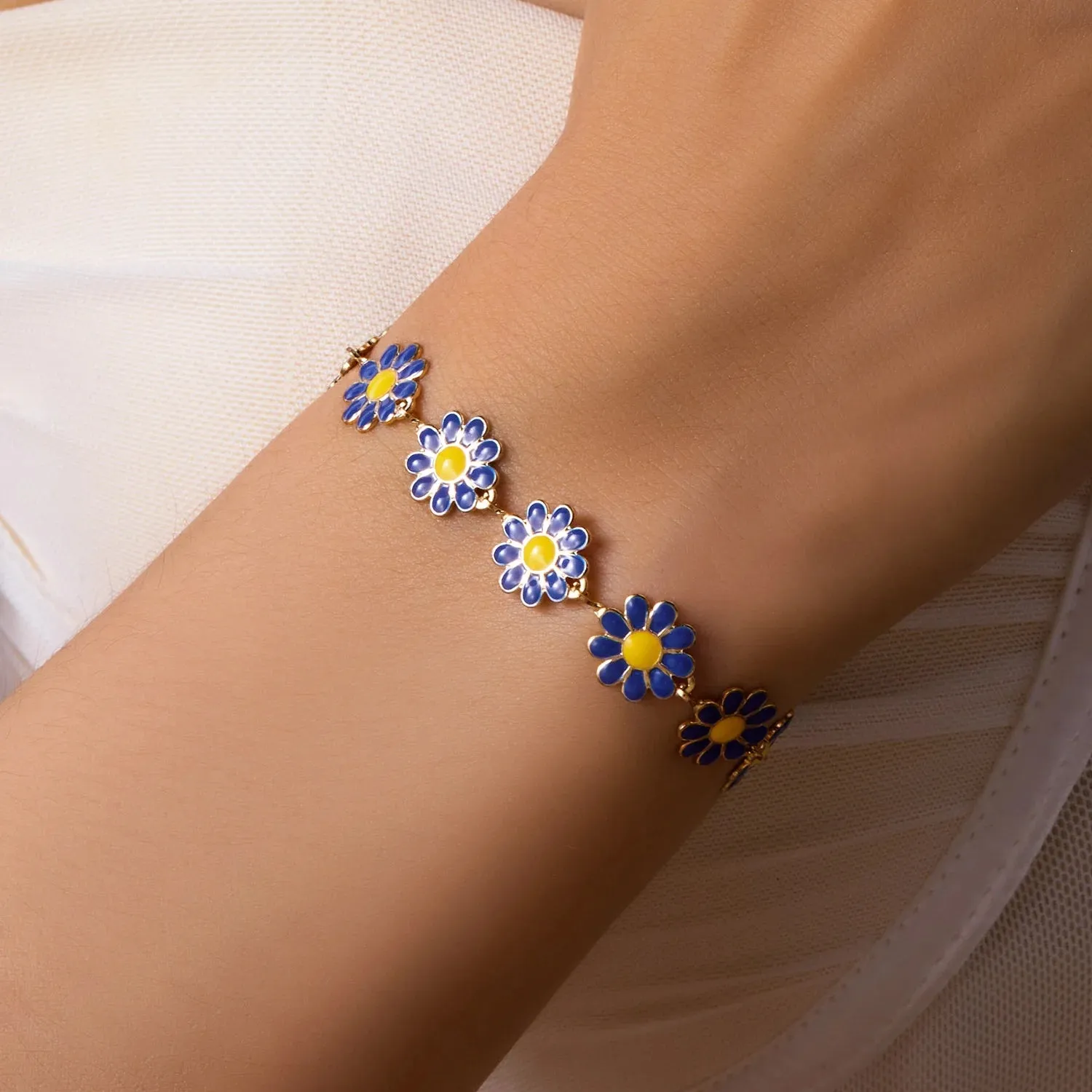 Fashion Sweet Flower Daisy Bracelet for Women Girl Y2K Accessories Boho Colorful Beads Summer Jewelry