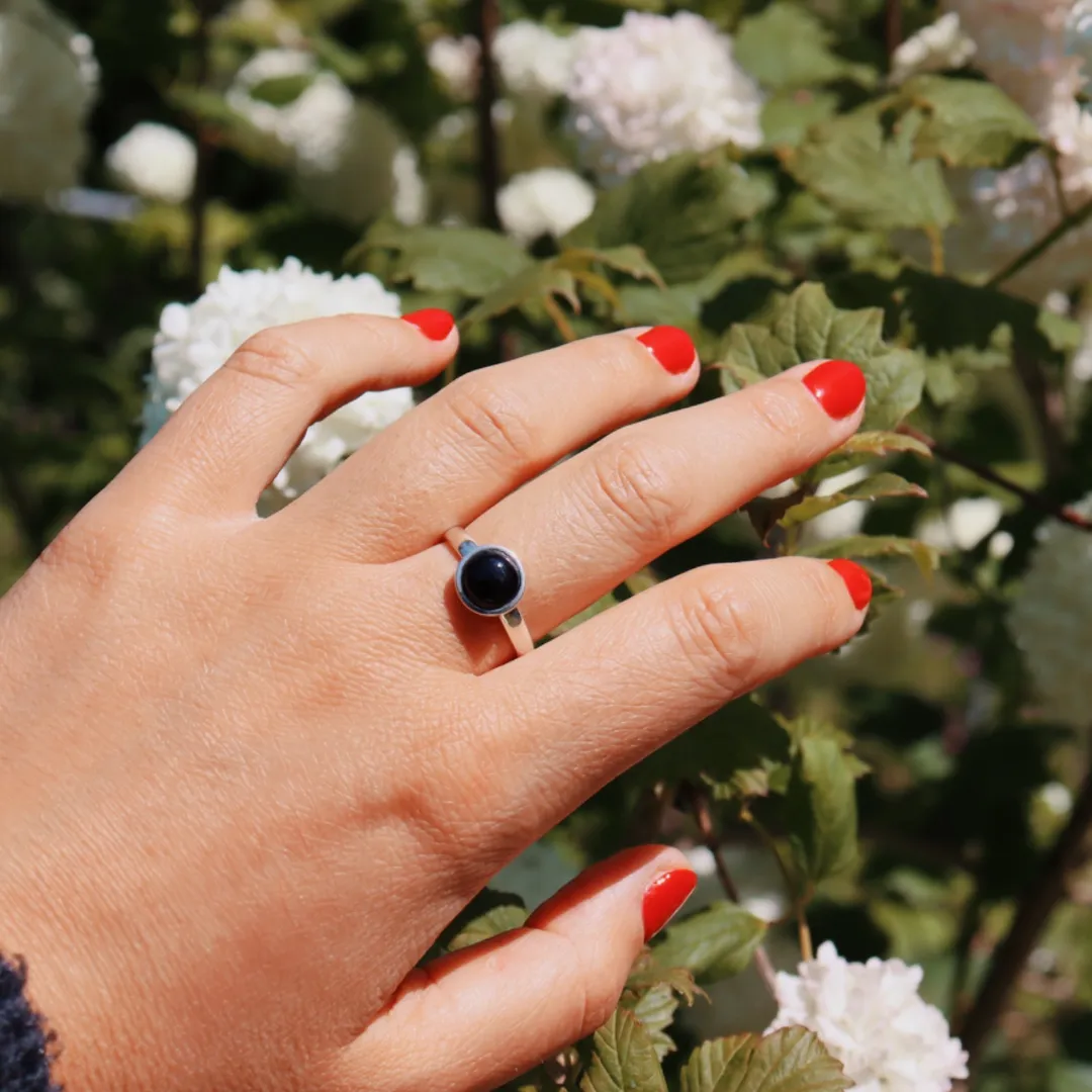 La Stèle Black Onyx Circle Ring