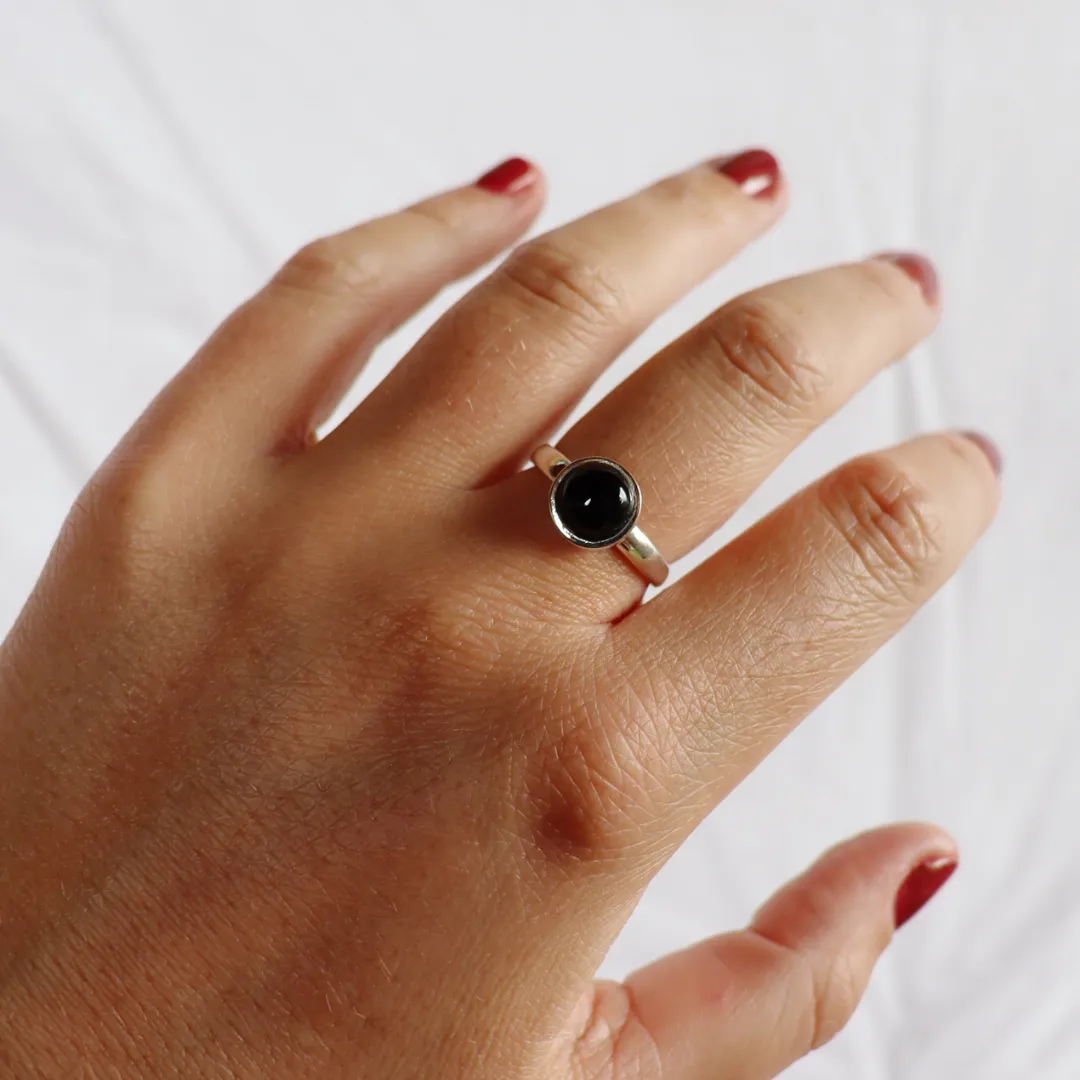 La Stèle Black Onyx Circle Ring