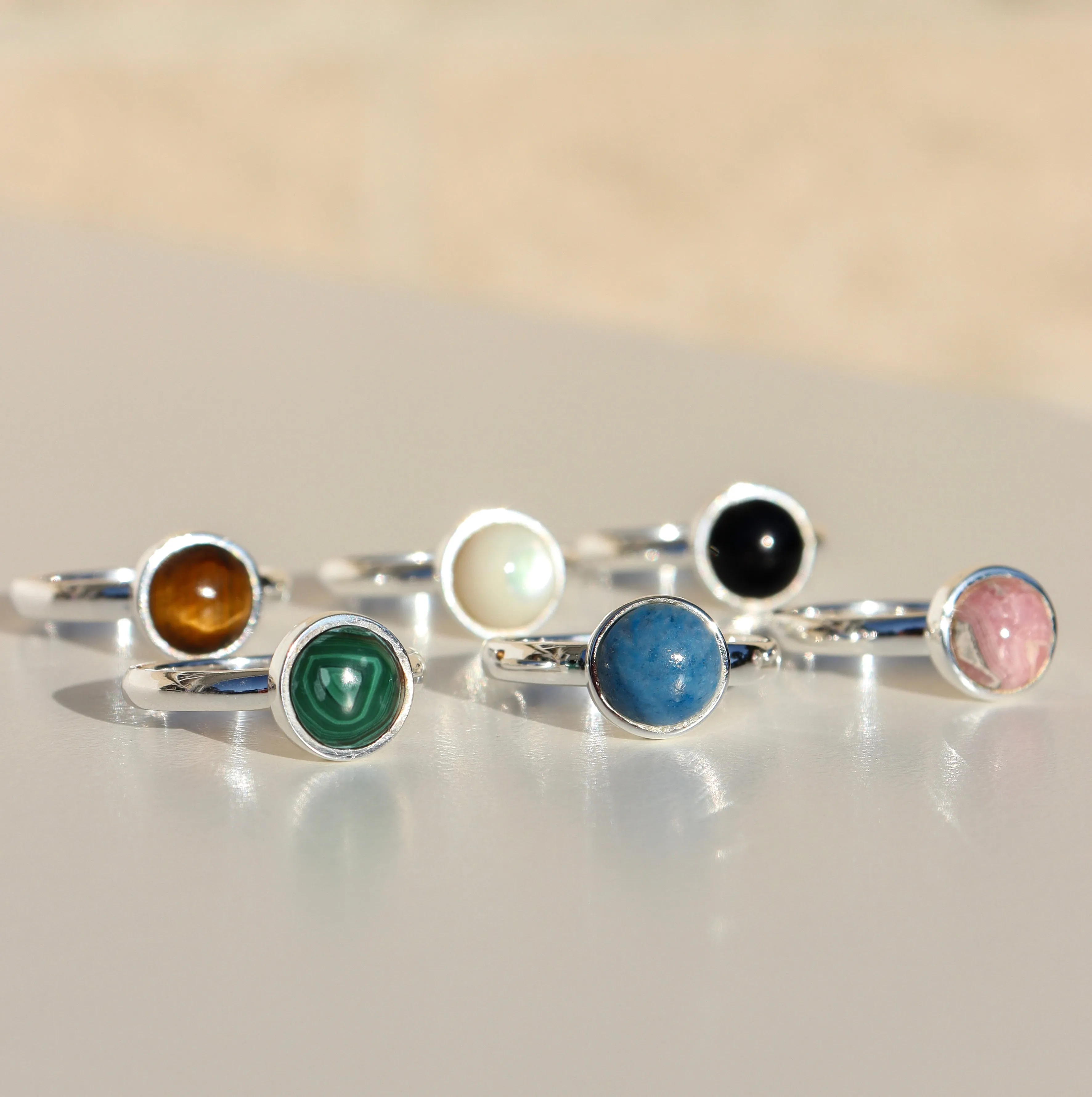 La Stèle Black Onyx Circle Ring