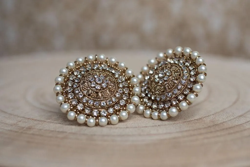 Large Royal Antique Gold & Pearl Stud earrings