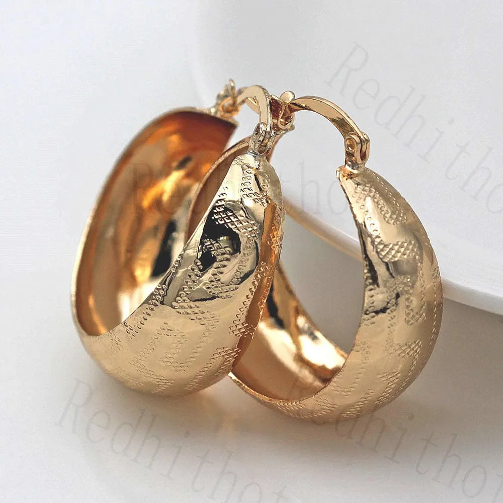 Luxurious Trendy Hoop Earrings for Women