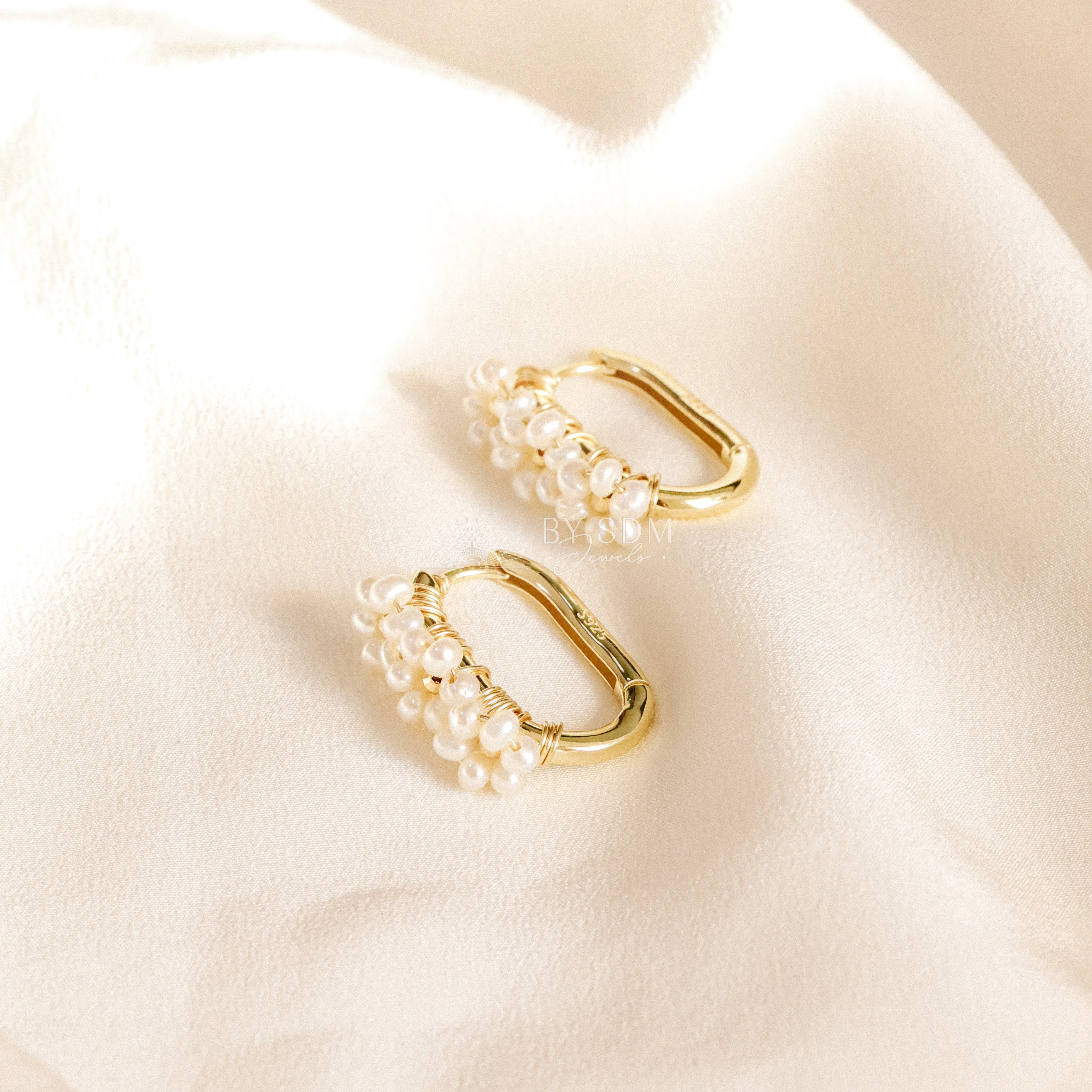 Oval Hoop Earrings with Real Pearl Flowers