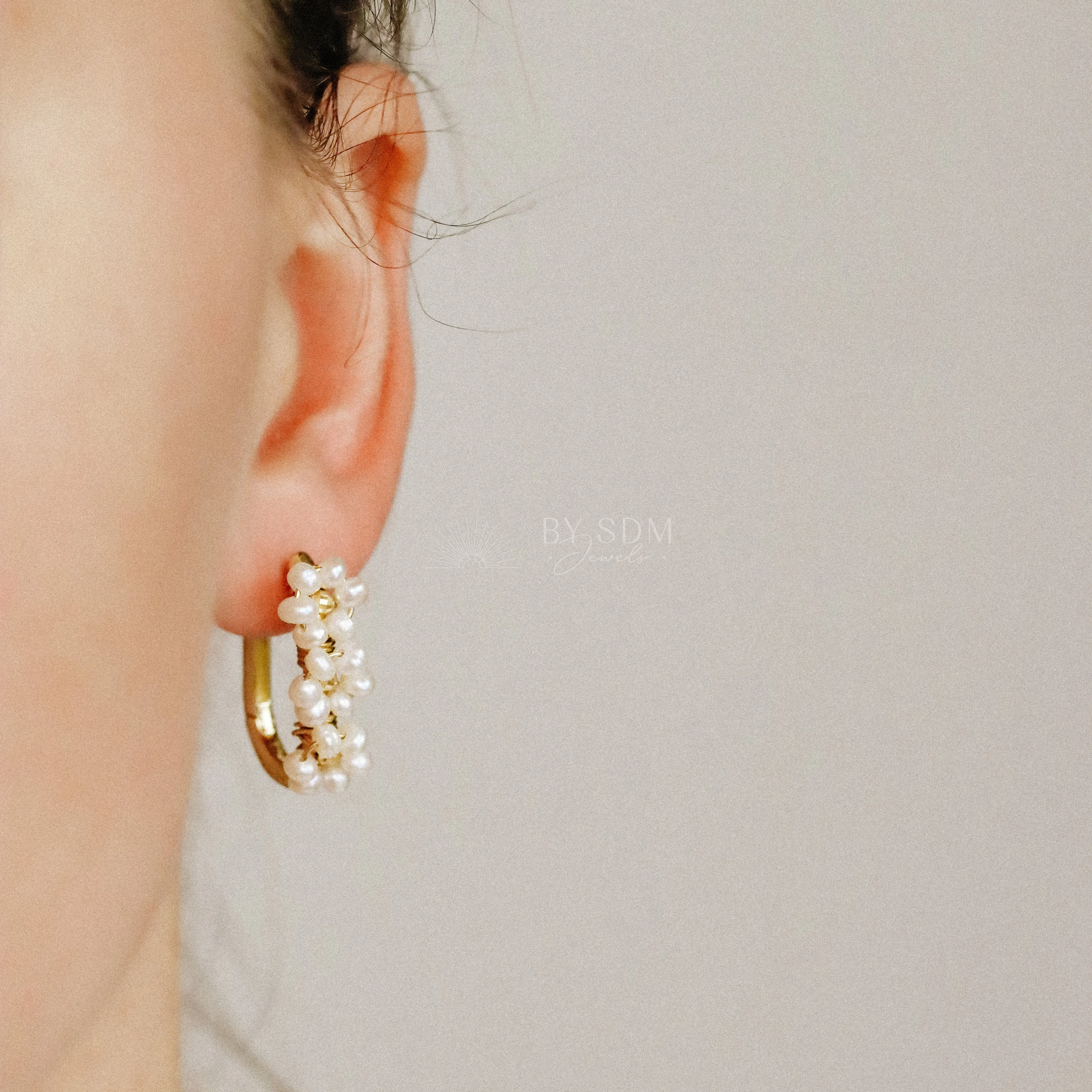 Oval Hoop Earrings with Real Pearl Flowers