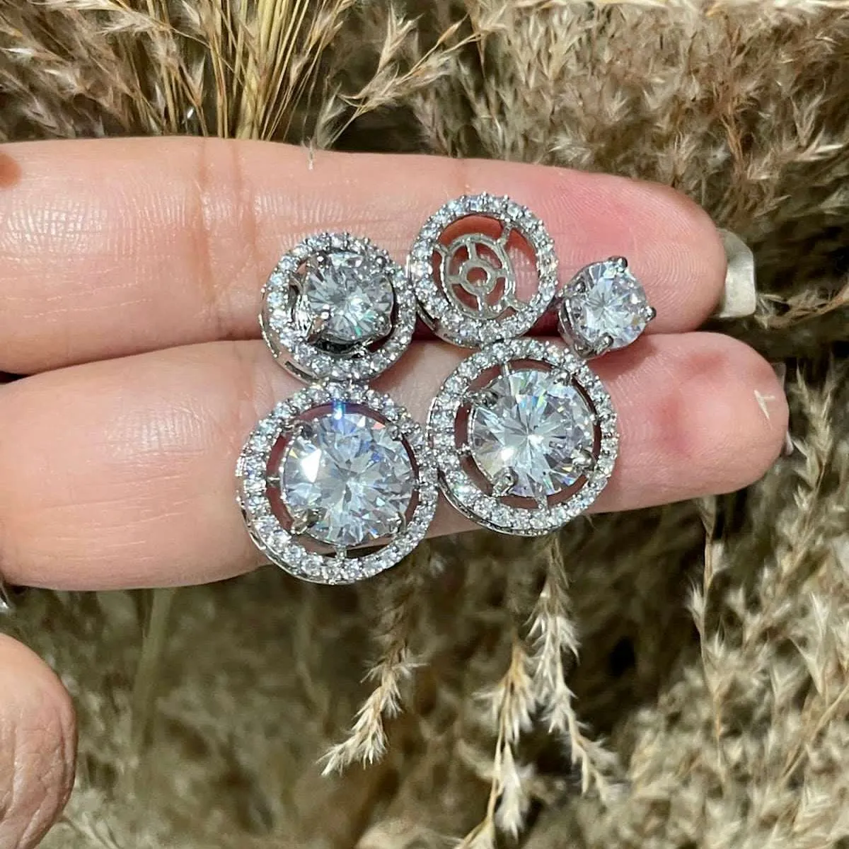 Rosie Ad Studs