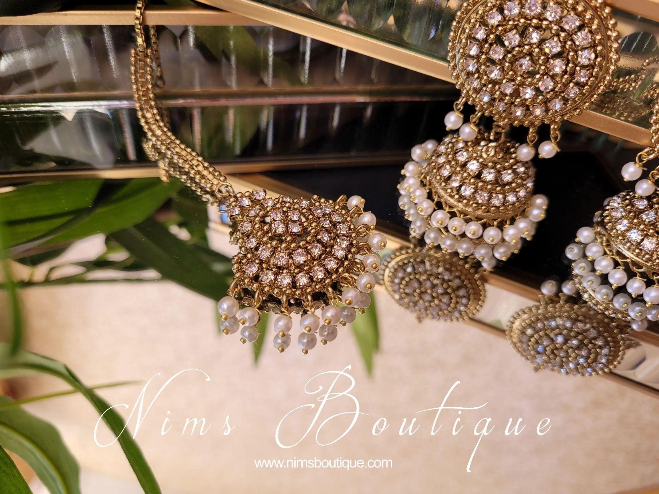 Royal Antique Gold & Pearl Chumke & Tikka Set (with earring chains)