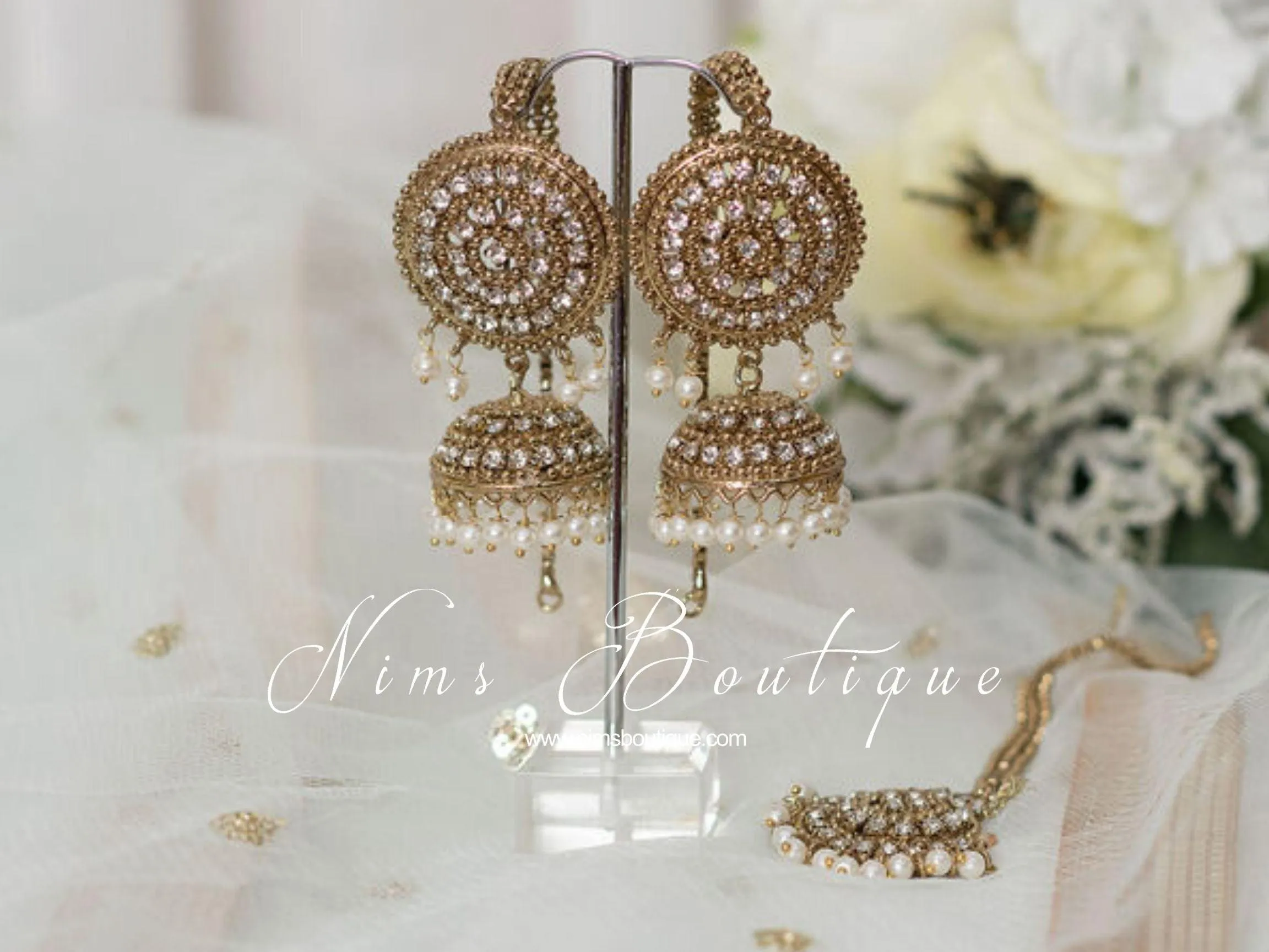 Royal Antique Gold & Pearl Chumke & Tikka Set (with earring chains)