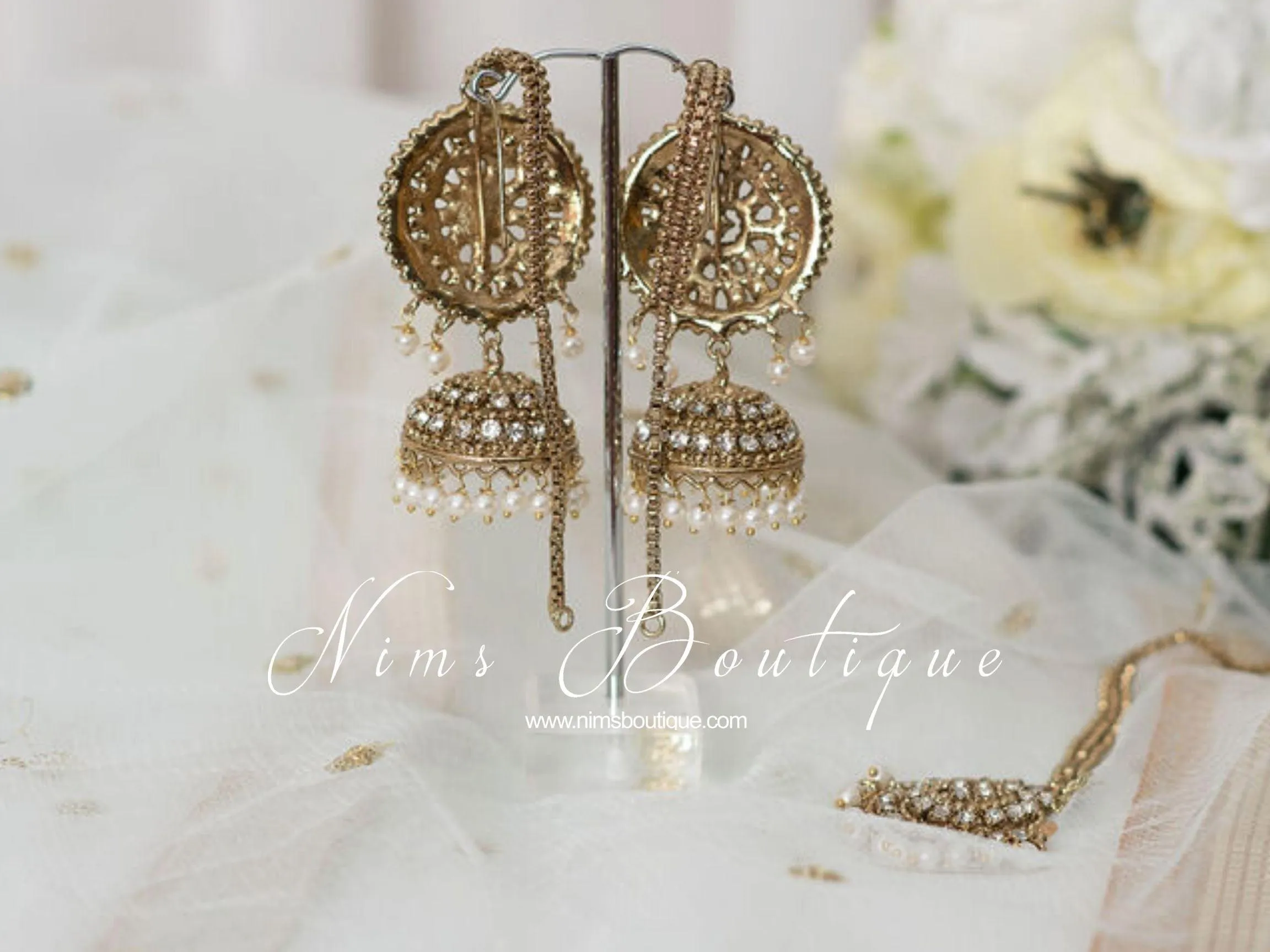 Royal Antique Gold & Pearl Chumke & Tikka Set (with earring chains)