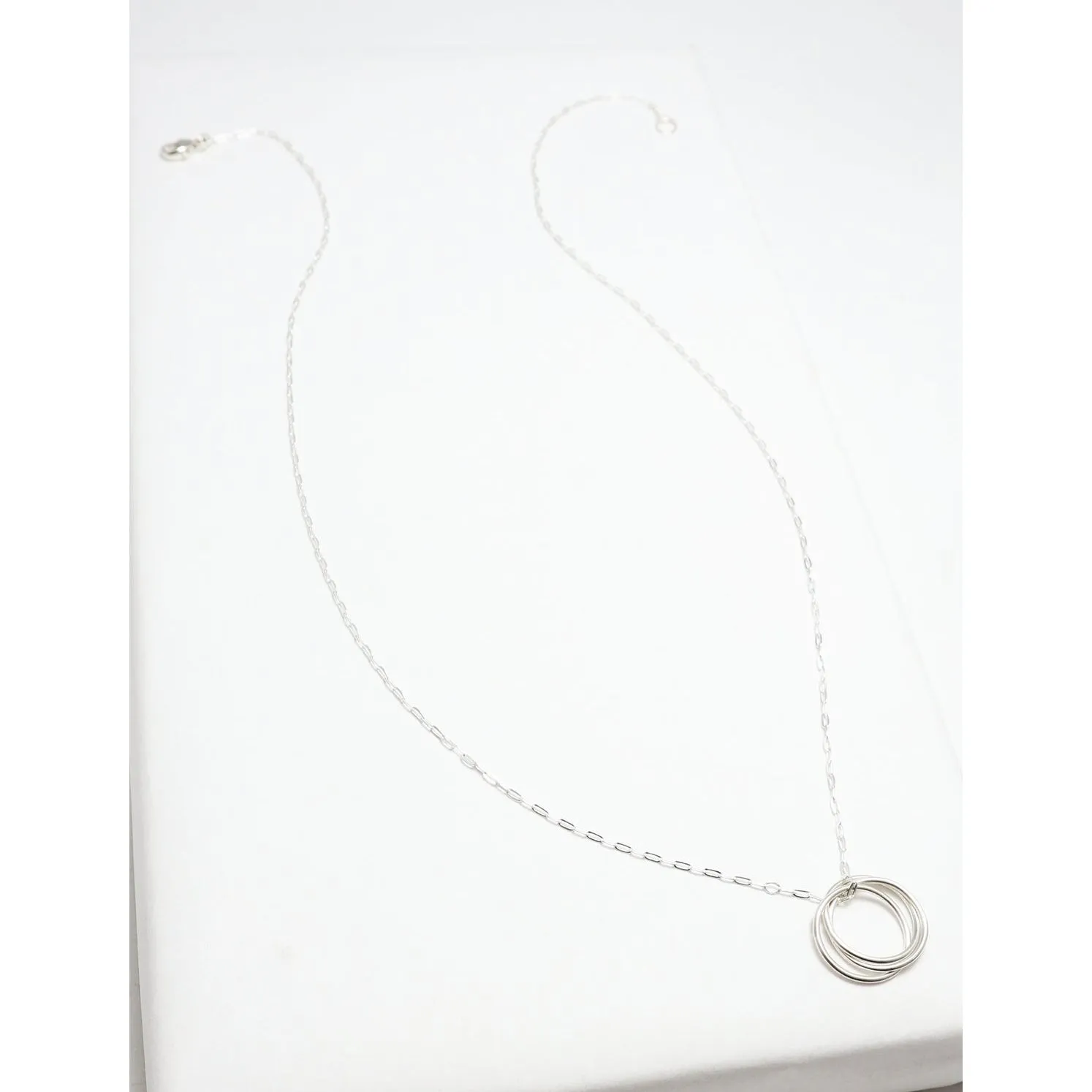 Unity Interlocking Circle Necklace